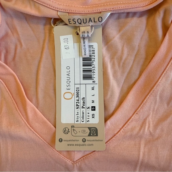NWT ESQUALO | women's small Soft Peach V-Neck short sleeves shirt - Picture 3 of 6